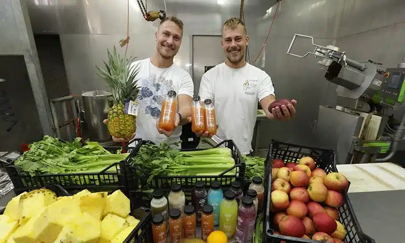 Juicefast vlasnici Marko i David Dravinec